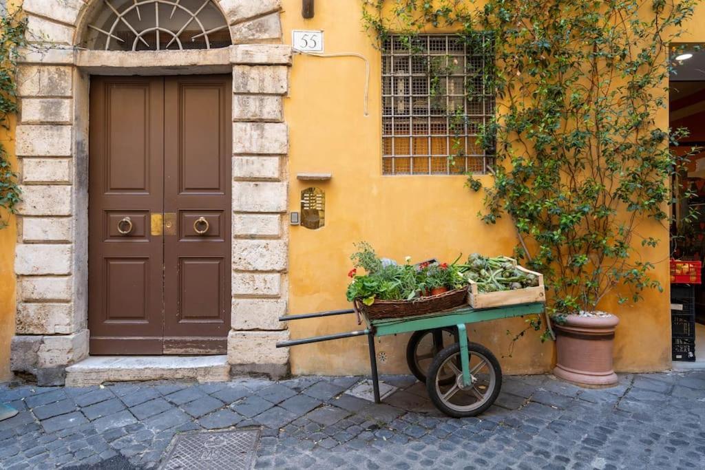 Tiny House Nel Cuore Di Roma Εξωτερικό φωτογραφία